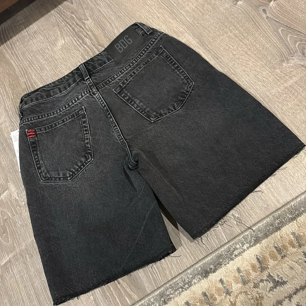 NWT BDG “Tori Mid-Rise Cutoff Jort” - Picture 5 of 6